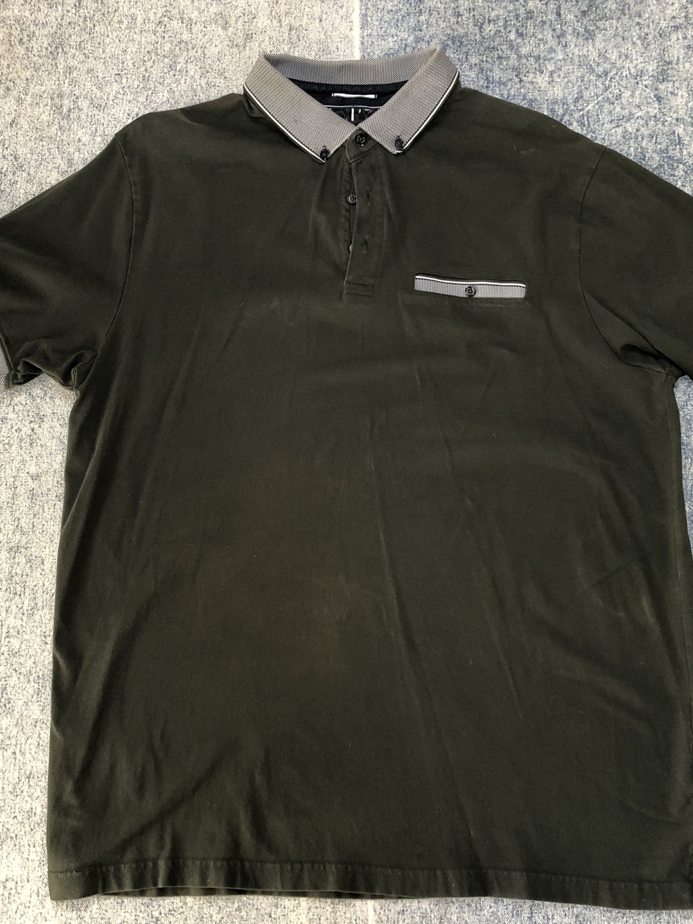 Men's Olive Green Polo with Contrast Grey Collar